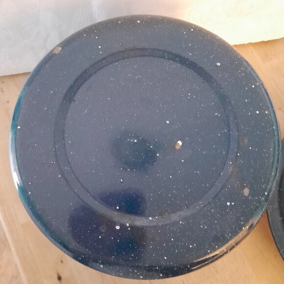 Blue Speckled Enamel Stock Pot with Lid - Picture 2 of 6